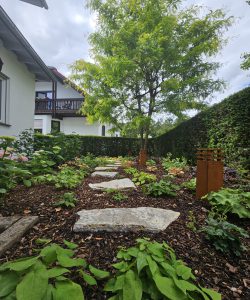 Ein Garten mit vielen besonderen Details!