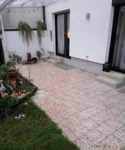 Neue Terrasse mit Naturstein und Keramikplatten vorher - Maul Gartenbau, Gründau, Gelnhausen, Langenselbold und Umgebung